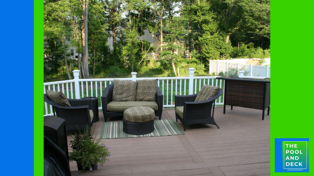 Pool Deck Decor Ideas - Comfortable Seating